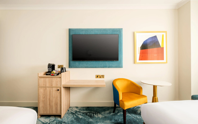 Crowne Plaza Gerrards Cross by IHG