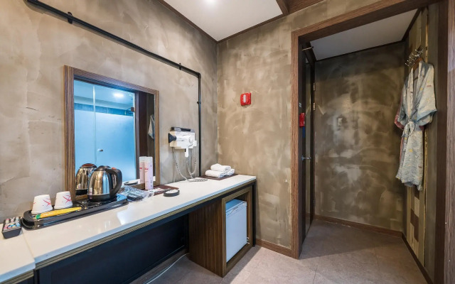 Suwon Station Provence 22st