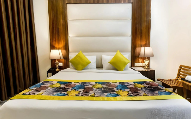 ADB Rooms Hotel Noratan Palace