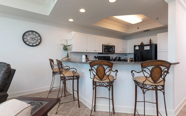 Phoenix Ix 1506 2 Bedroom Condo