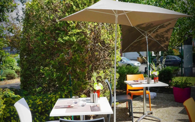 ibis Tours Sud