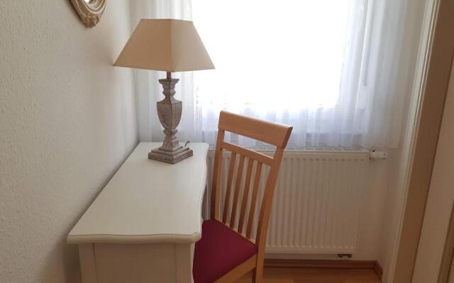 2 Raumwohnung mit sonniger Terrasse