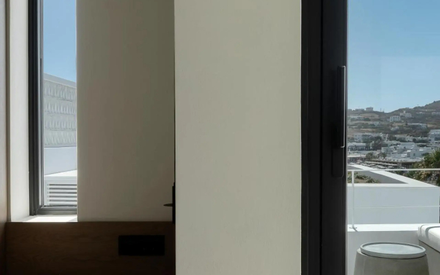 CUBIC Mykonos Seafront Design Suites