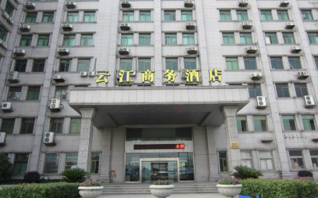 Yunjiang Business Hotel (Shanghai Nanle Road Branch)