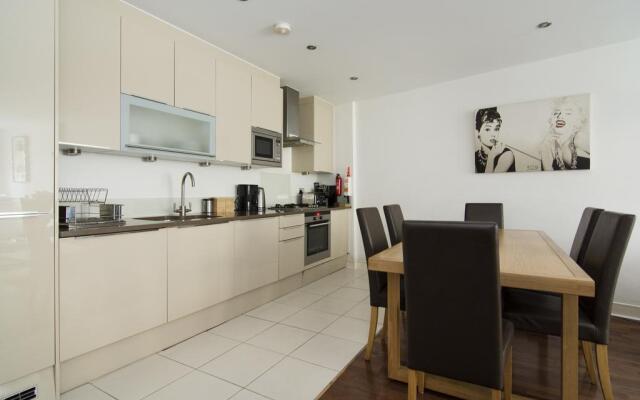 Truman House Apartment