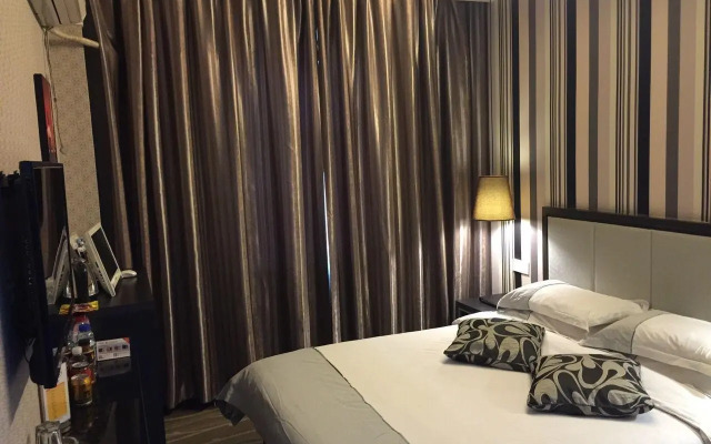 Super 8 Urumqi Yingbin Road