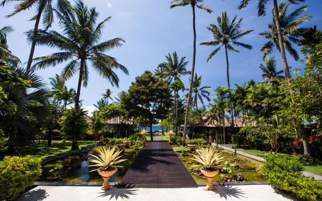 Nirwana Beach & Resort