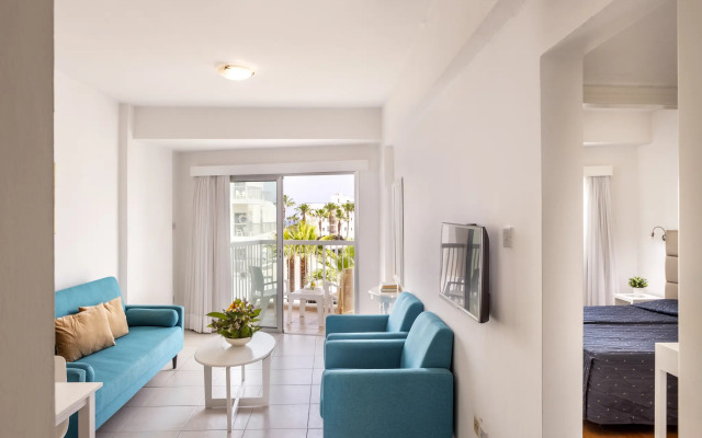 Papantonia Hotel Apartments