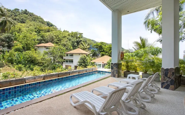 Kata Ocean View 1BR Apartment O17