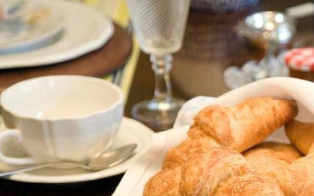 The Caversham House Bed and Breakfast