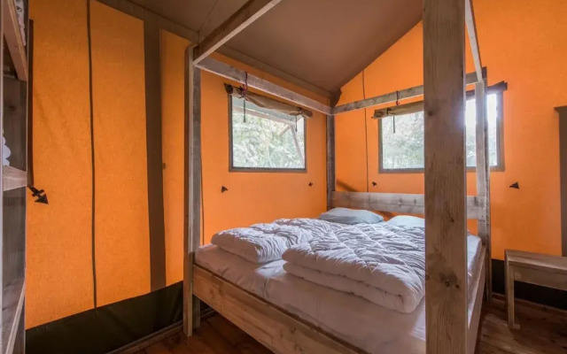 Nice Safari Tent With Kitchen, 12 km. From Eindhoven