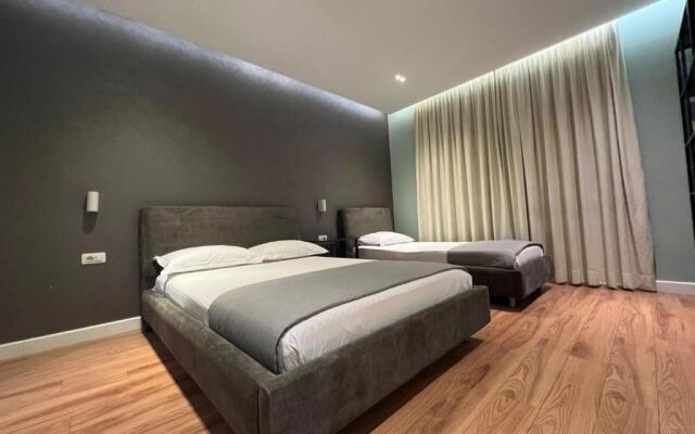 Click Apartments - Tirana