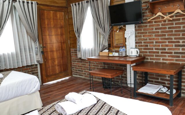 Giritengah Hotel