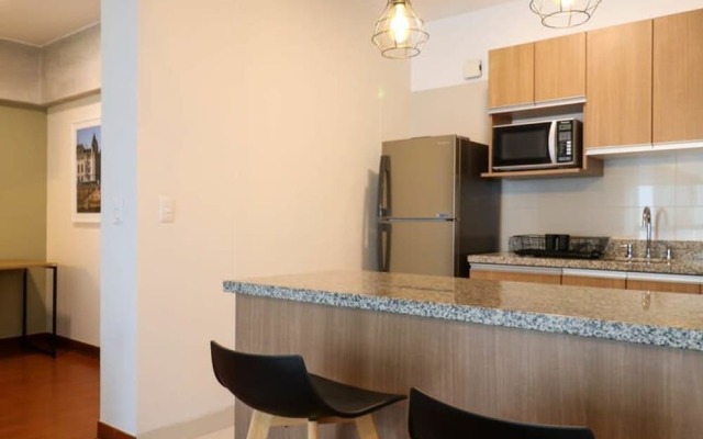w Comfy 2BR Near Parque Kennedy in Miraflores
