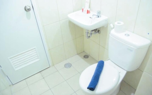 Comfortable 2BR Springlake Summarecon Apartment