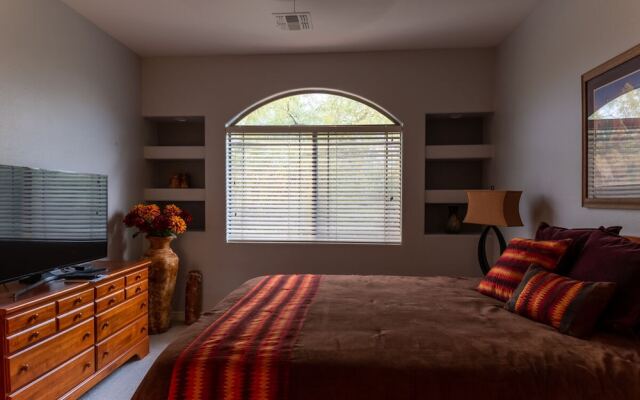 Sunset Sanctuary 3BR by Casago