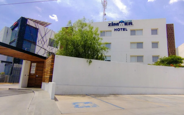 Zimmer Suites