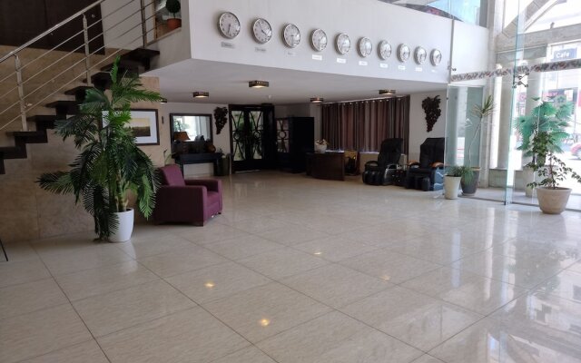 Ararat Hotel