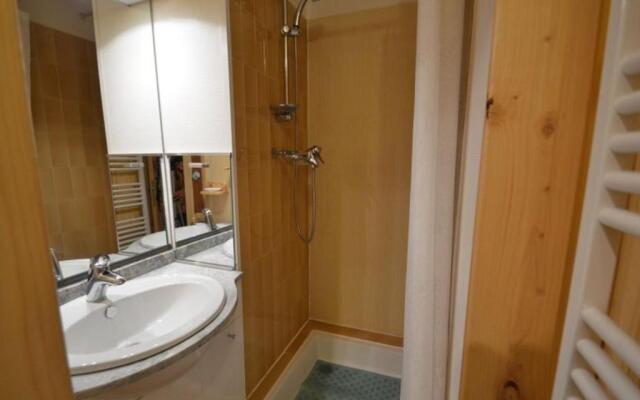 Appartement Les Menuires, 1 pièce, 2 personnes - FR-1-452-283