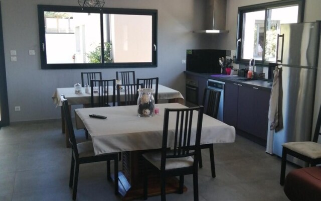 Villa'vi Lyon Est Chambres d'Hôtes