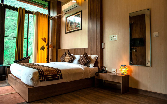 Haut Monde Hill Stream Resort and Spa