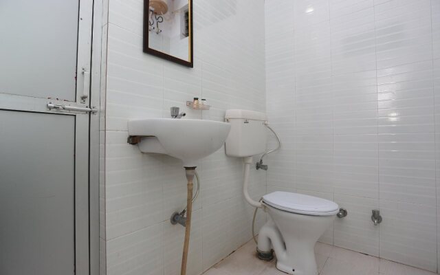 Sahani Guest House by OYO Rooms