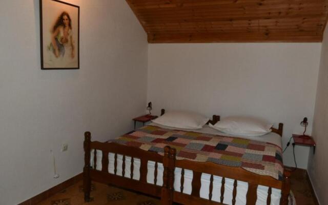 Apartment Ivo- 30m from the beach