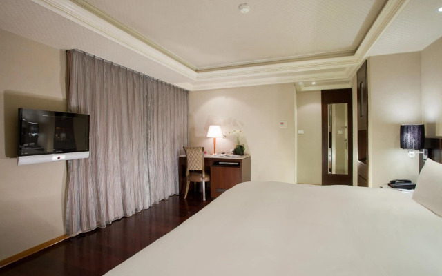 Deja Vu Hotel