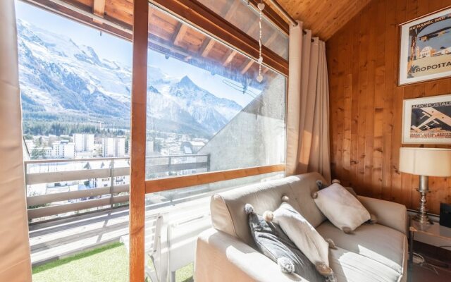 Les Avouilles Private Terrace Apartment