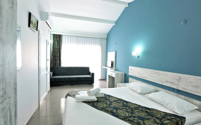 Afytos Akcay Tatil Koyu