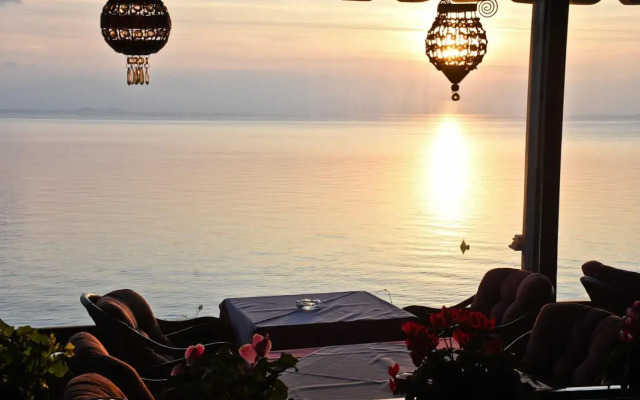 Maistrali Hotel