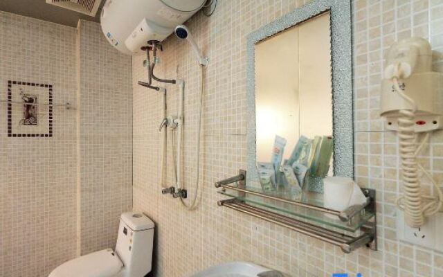 Saturday Express Hotel