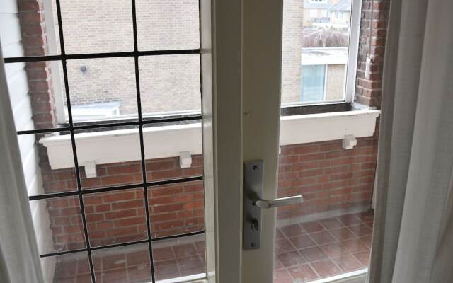 Holdiay Home in Den Helder with private terrace and garden