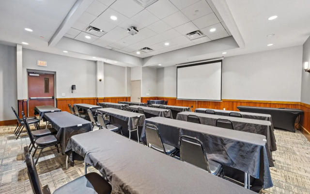 Four Points by Sheraton Jacksonville Baymeadows