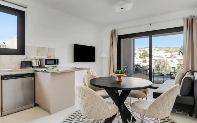 Sanders Triple Limassol