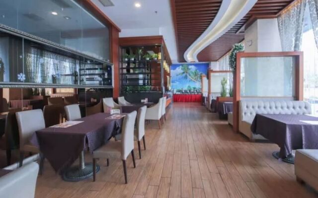 Vienna International Hotel Shenzhen Fucheng Guanyue