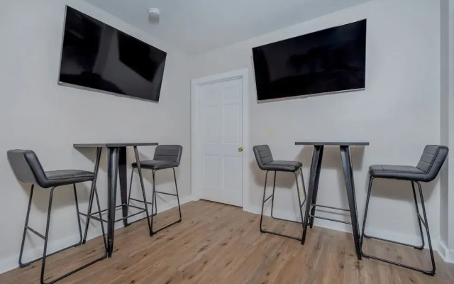 Ar'ya Relaxed Chalet