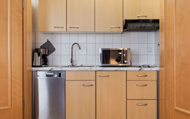 Appealing Apartment in Ostseebad Kühlungsborn near Sea Beach