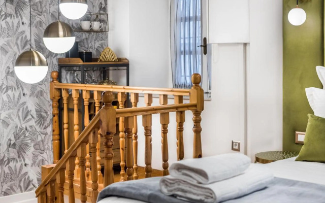 Mavrogenous Luxury Apartments