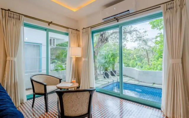 C Leste by Hireavilla - 3BR Villa w Private Pool