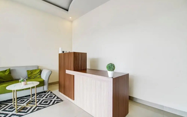 Capital O Pusat Kota Pekanbaru Near Mall Living World Formerly Radja Homestay