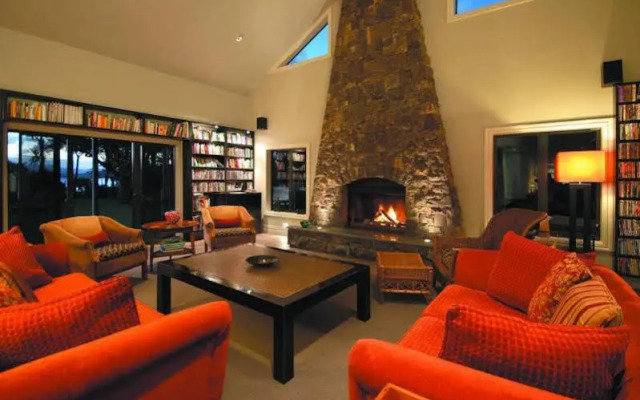 Pawhaoa Bay Villas