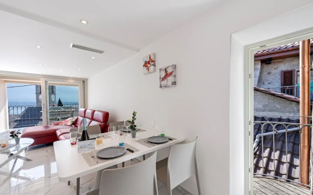 Red View Apartment in Ronco Sopra Ascona Ascona – Guest Rooms – Ronco sopra Ascona