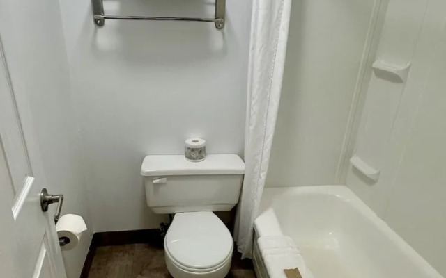 Anavada Inn & Suites Grande Prairie