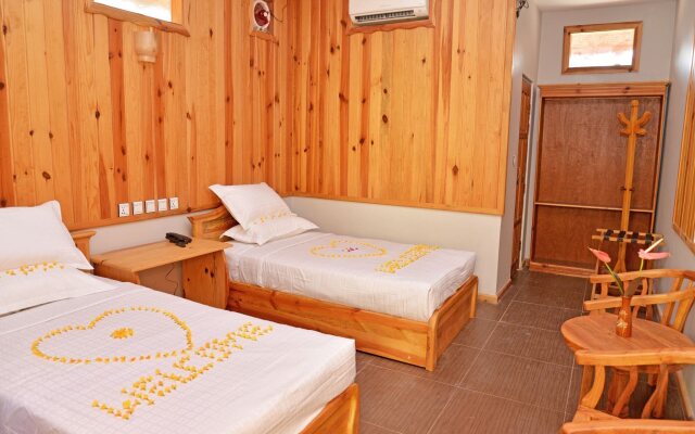 Golden Guest Hotel
