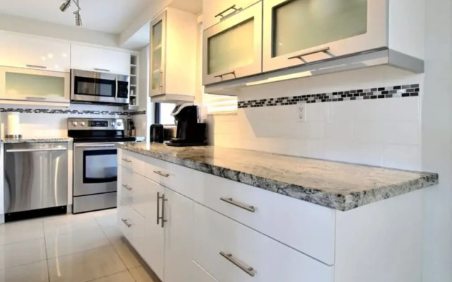 Golden Isles 509 in Hallandale Beach