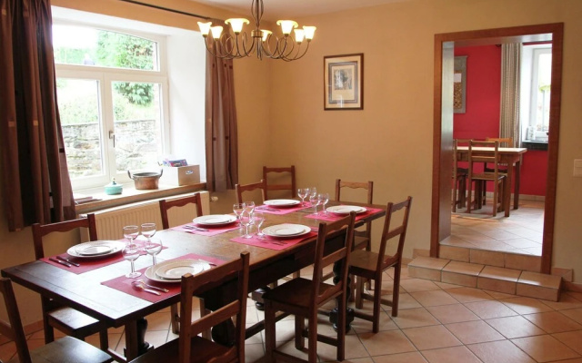 Cozy Holiday Home in Vielsalm with Sauna