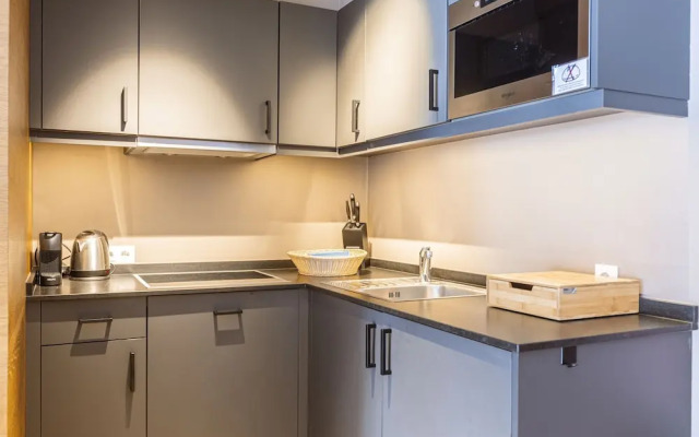 Premium Apartment With Garden