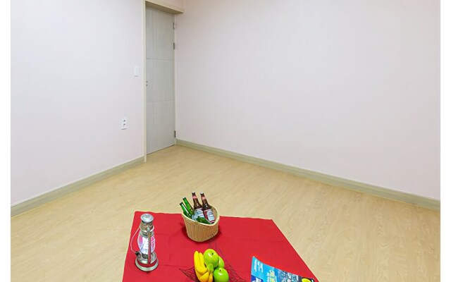 Geoje Mountain & Sea Pension