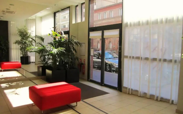 Lagrange Apart'HOTEL Toulouse Saint Michel